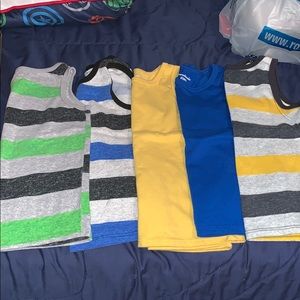 Short sleeve shirts selling as a bundle